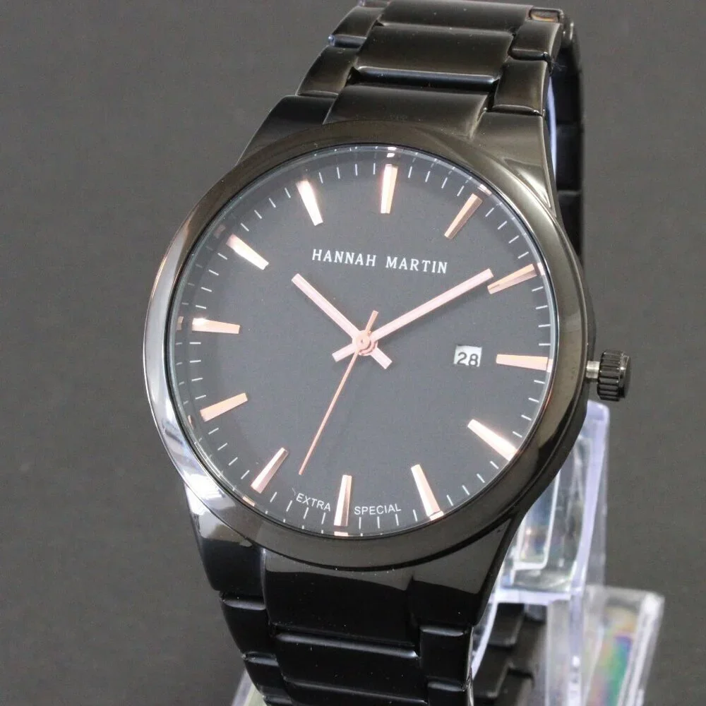 Men's Sports Watch Raised Indices Integrated Bracelet Black Quartz 40mm